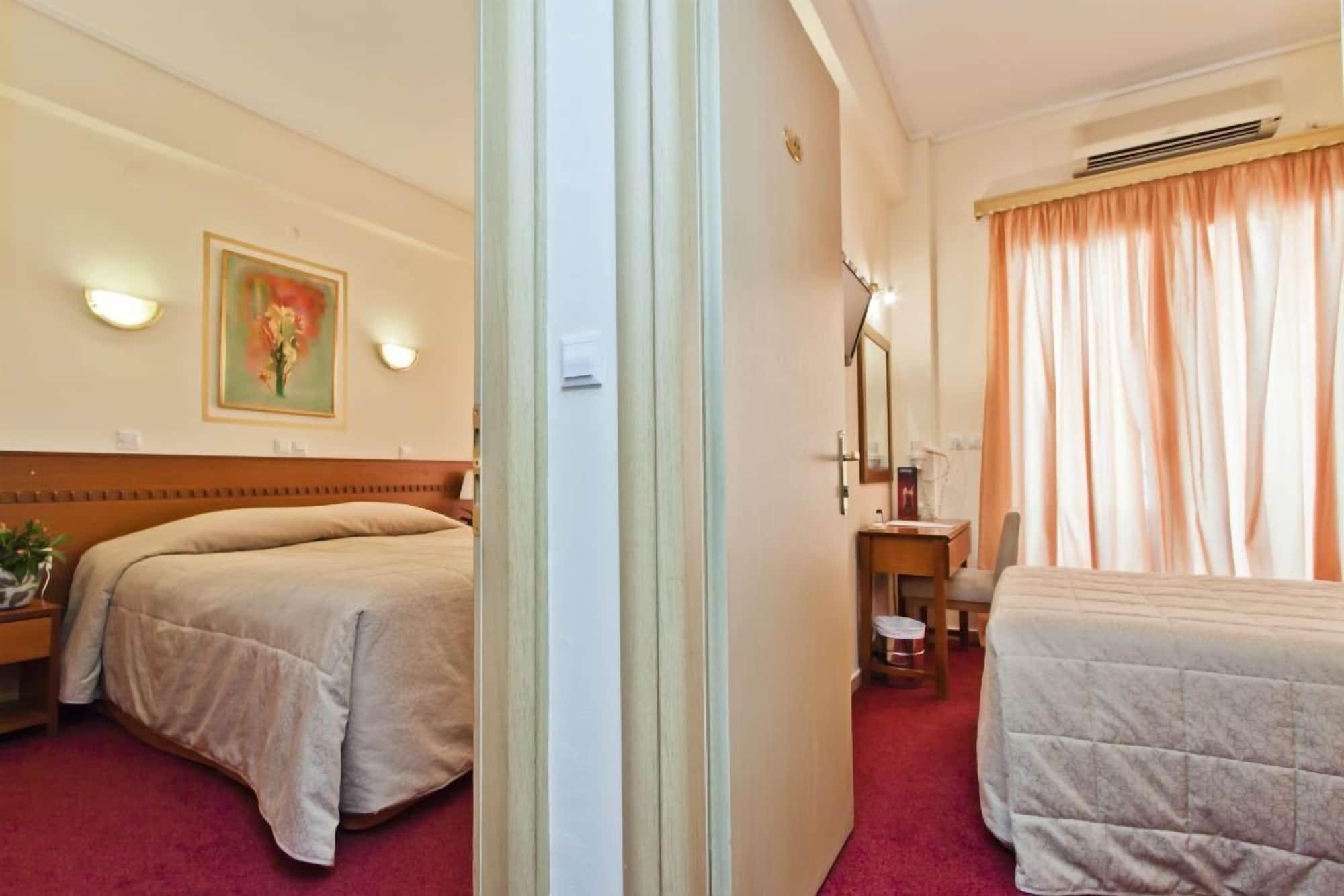 Triton Hotel Piraeus Exterior photo