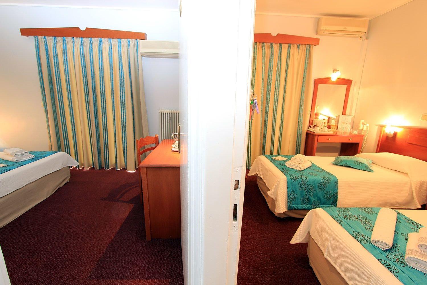 Triton Hotel Piraeus Exterior photo