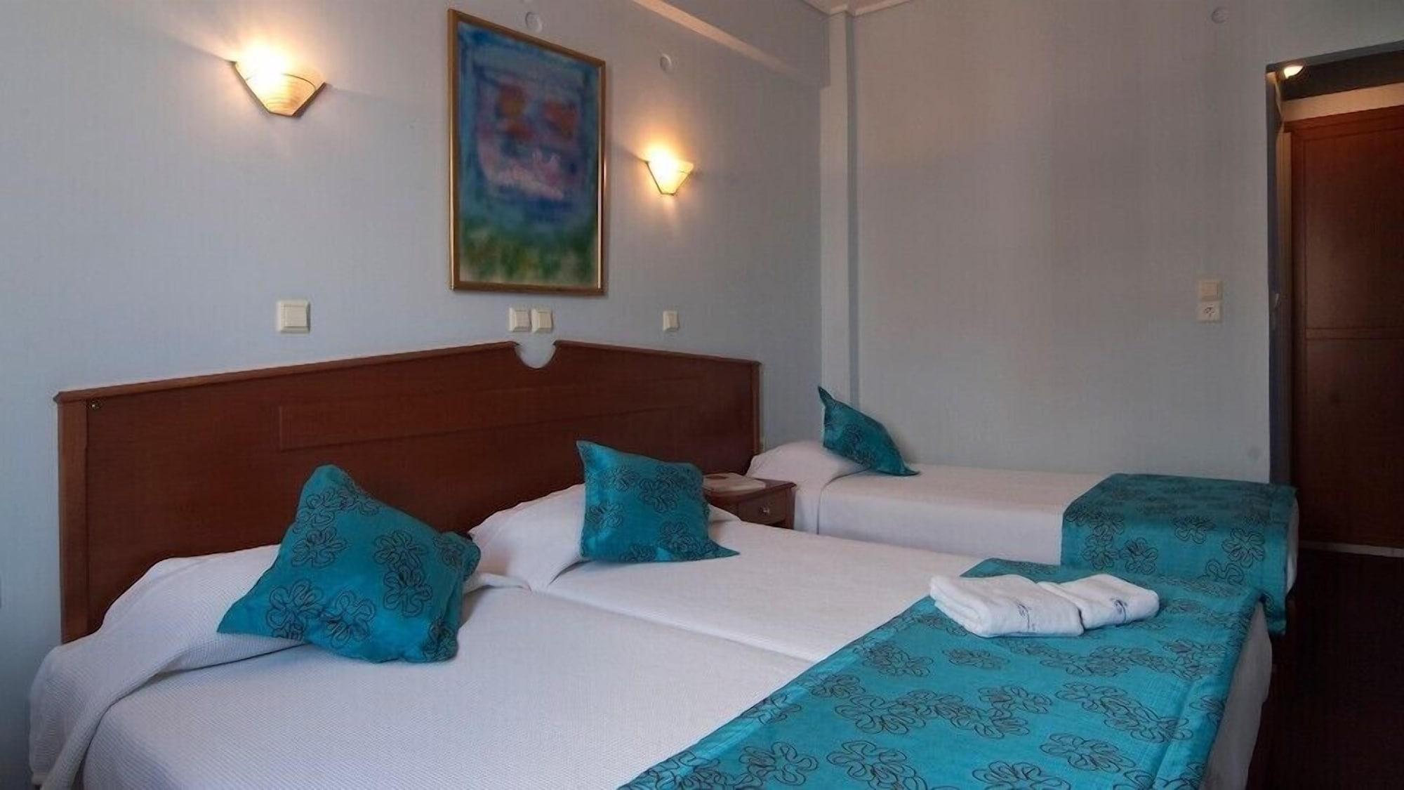 Triton Hotel Piraeus Exterior photo