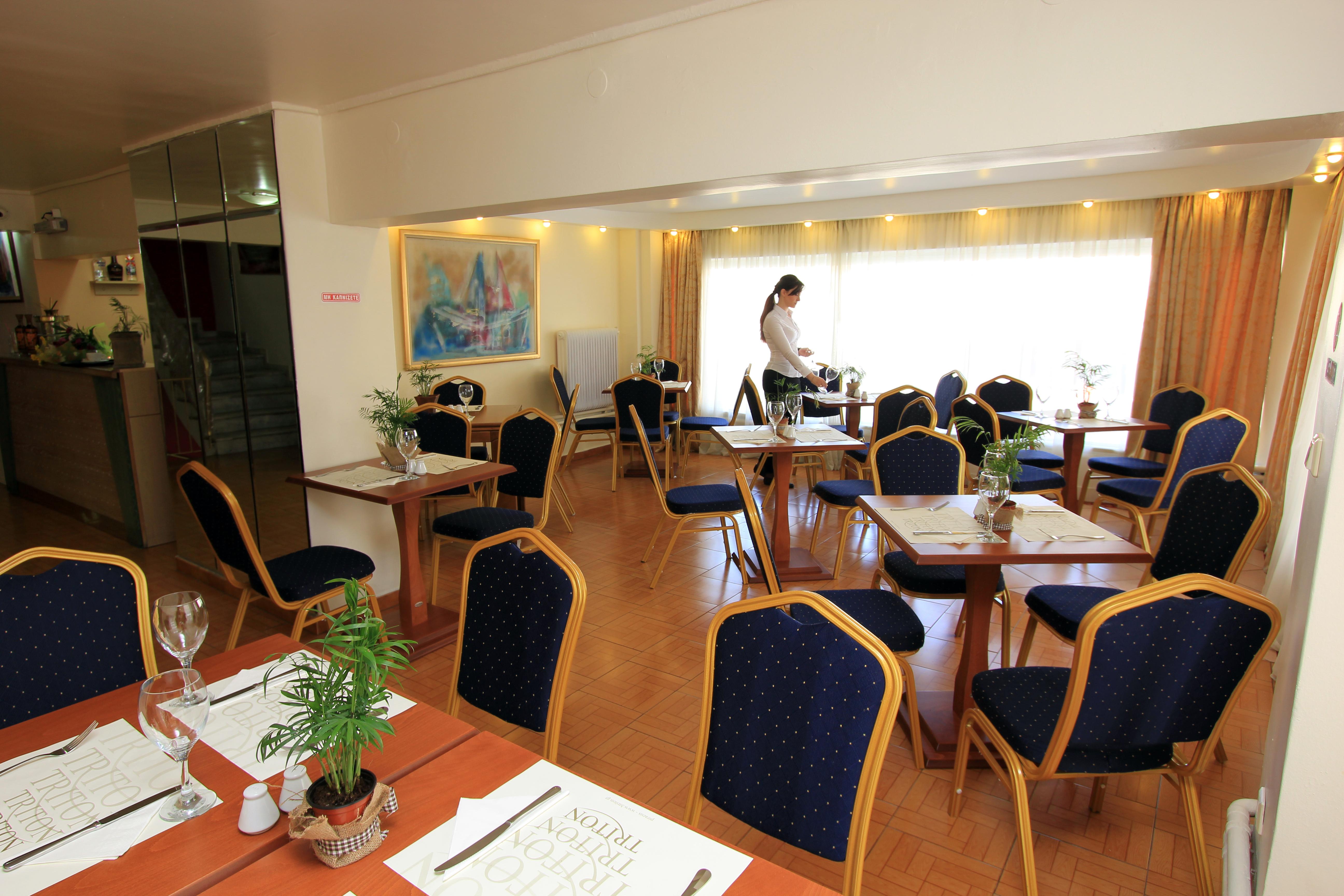 Triton Hotel Piraeus Exterior photo